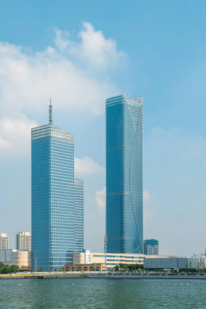 长春恒奇环保科技污水处理工艺选型与成本效益分析